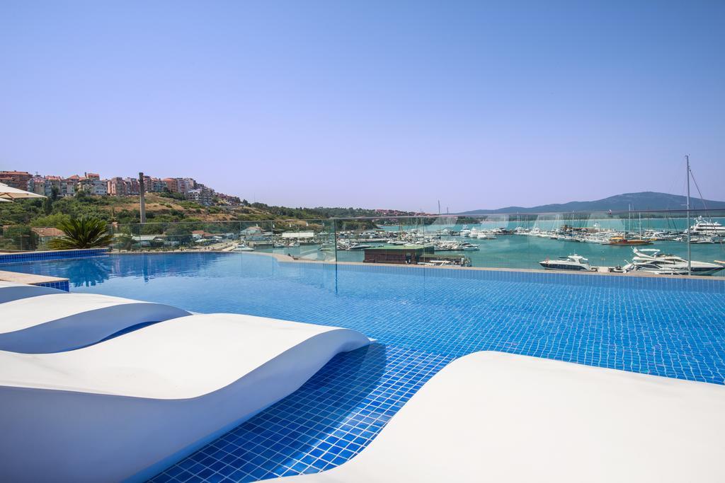 Blu Bay Hotel 5*